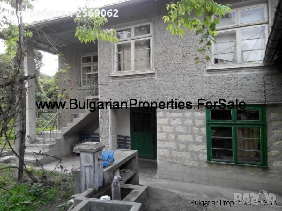 Продава се къща в село Садина