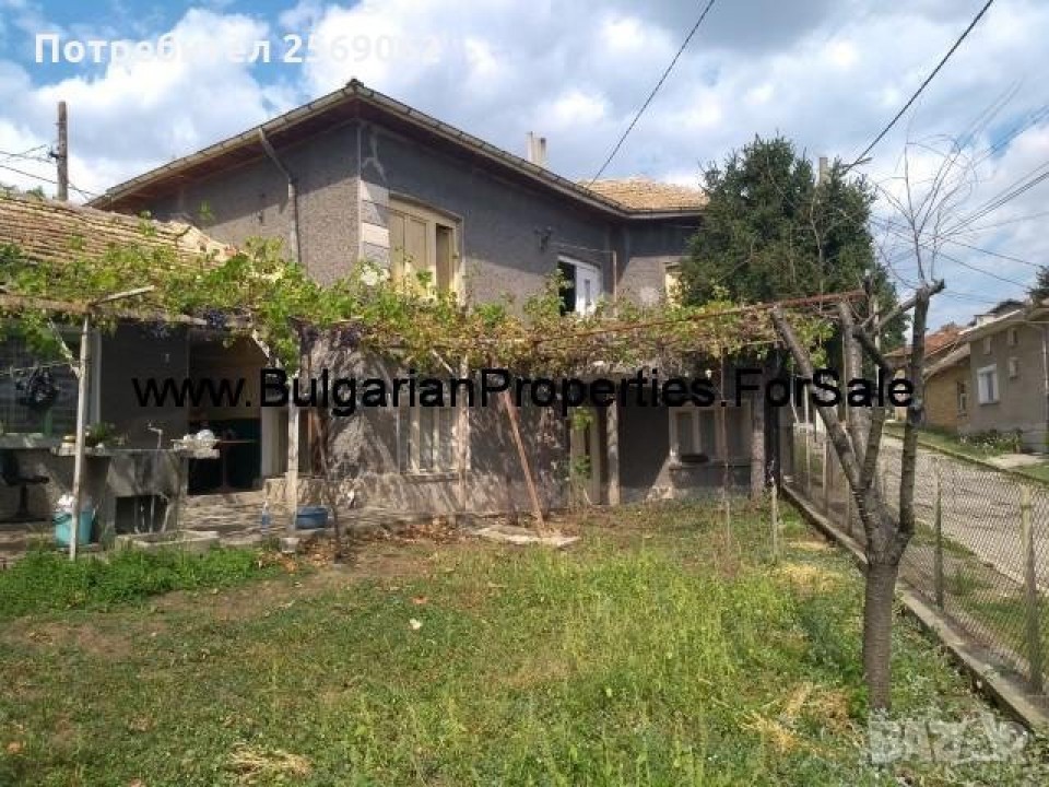 Продава се къща в град Попово