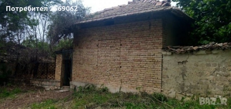 Продава се къща в село Помощица 1