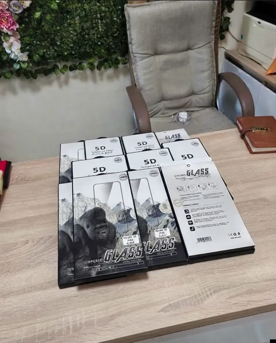 10 бр. 5D стъклен протектор Iphone XR-BLACK